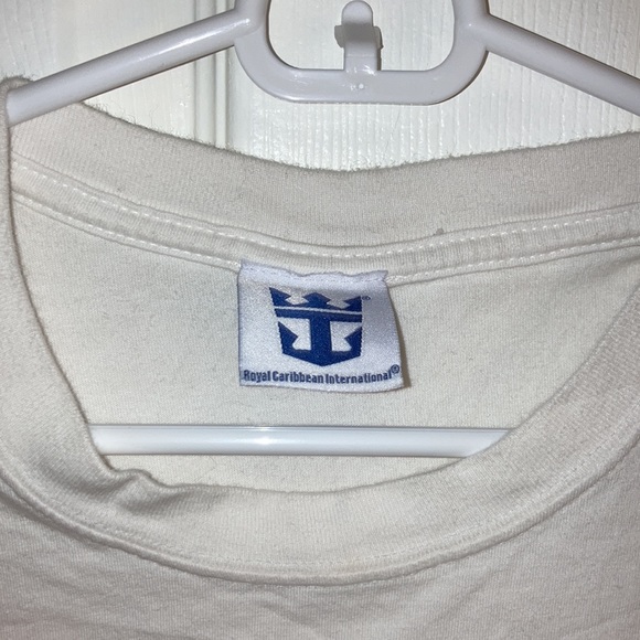 Royal Caribbean Harmony of the Seas white L shirt - Picture 2 of 2